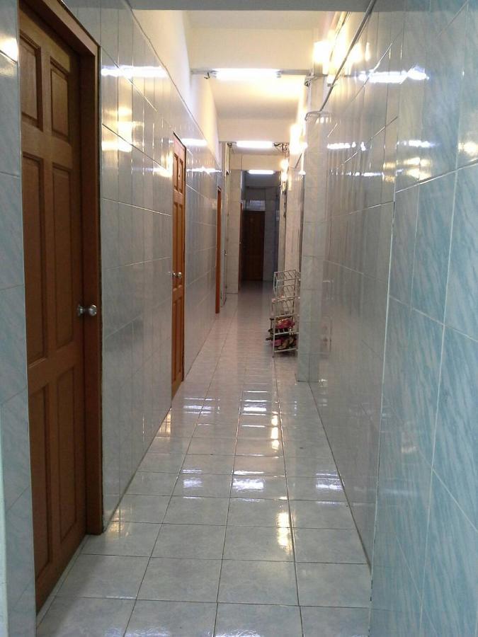 New Central Guesthouse Bangkok Eksteriør bilde