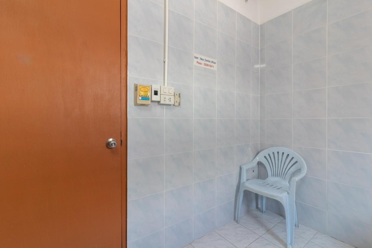 New Central Guesthouse Bangkok Eksteriør bilde